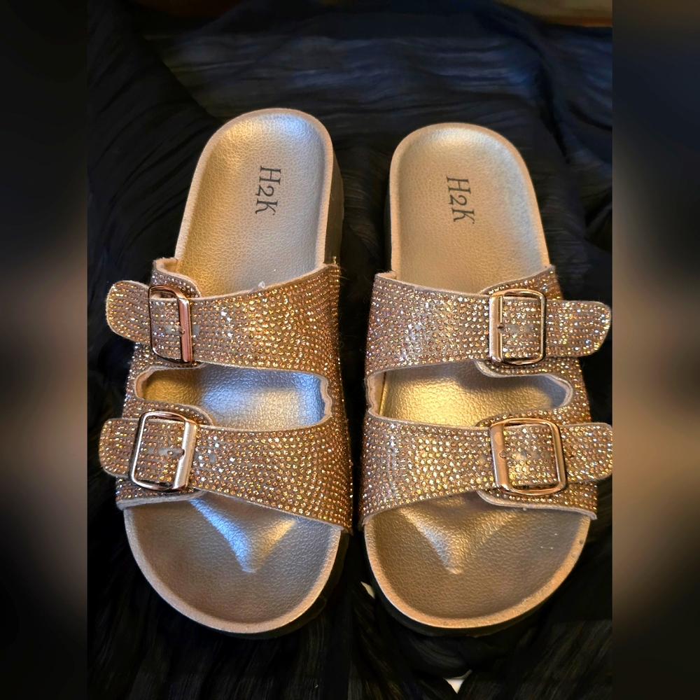 H2K Gold Slide Sandals Size 8